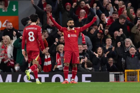 كاراجر: متأكد من تجديد عقد صلاح مع ليفربول.. لا أتخيل النادي بدونه
